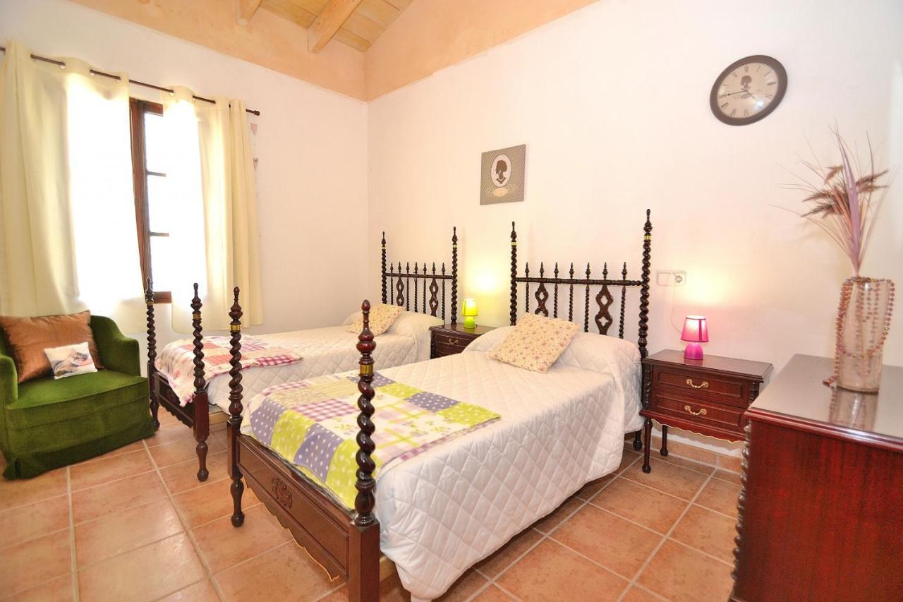 229 Casa Es Forn Etv10429 By Mallorca Charme Петра Экстерьер фото